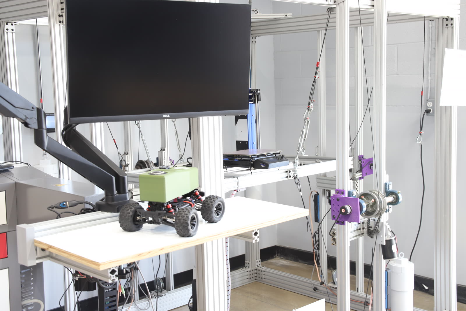Ground robotics platform on a test rig